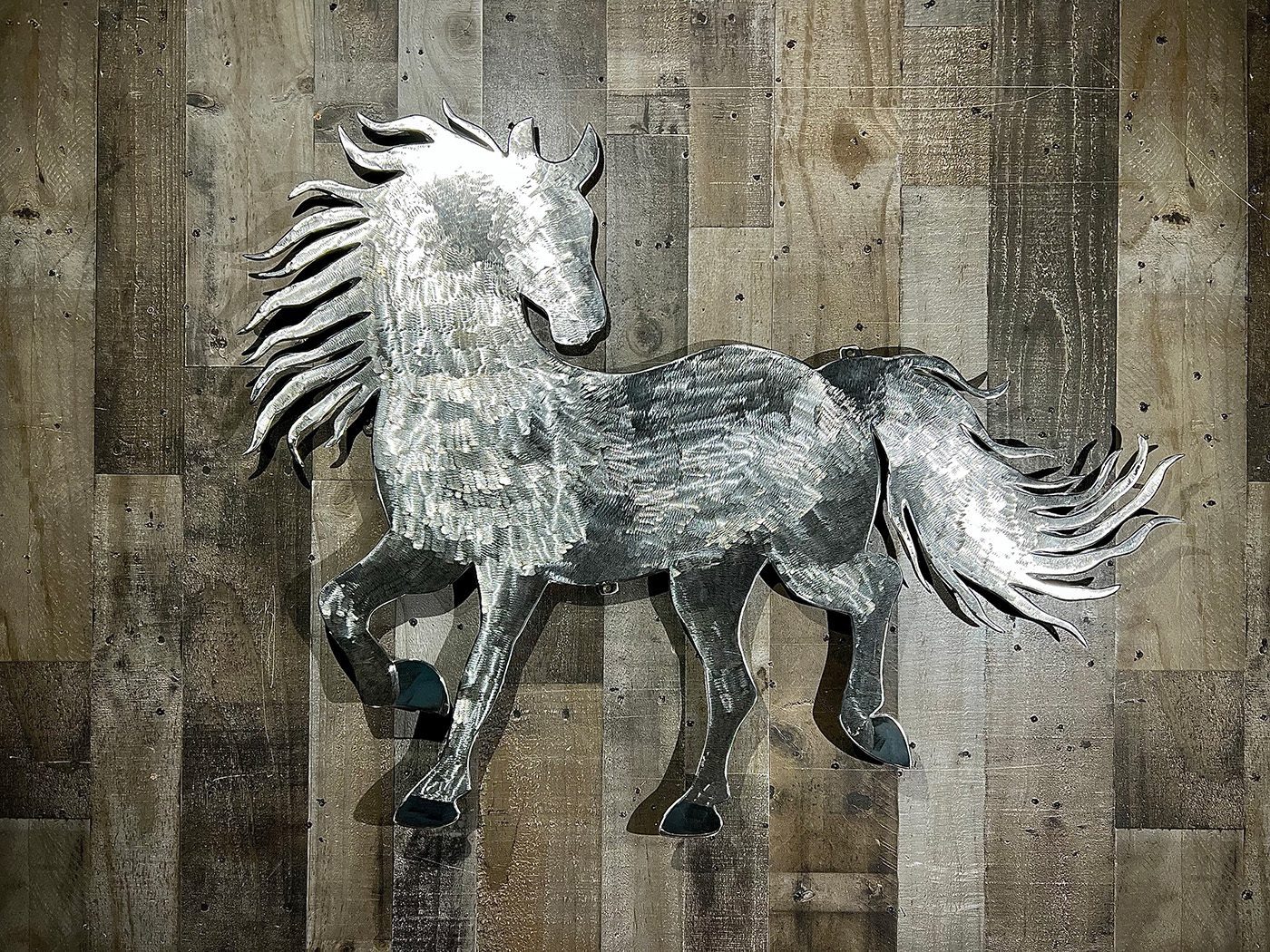 39-inch textured horse